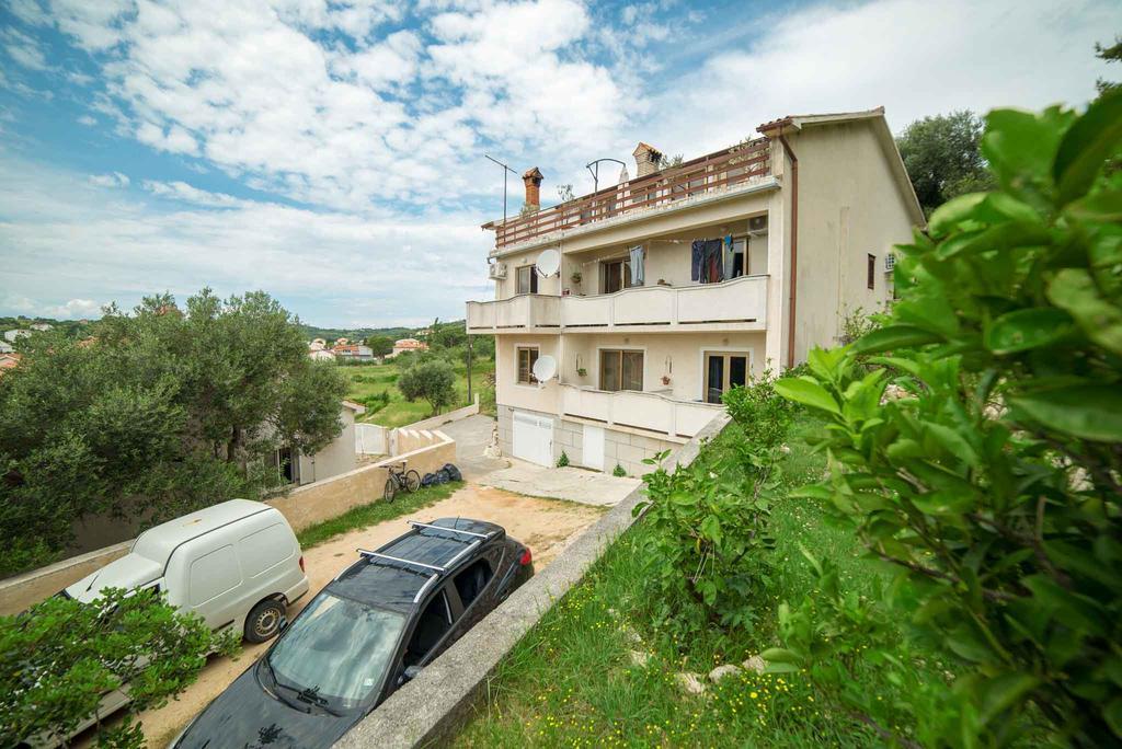 Apartment Anica Palit Kültér fotó